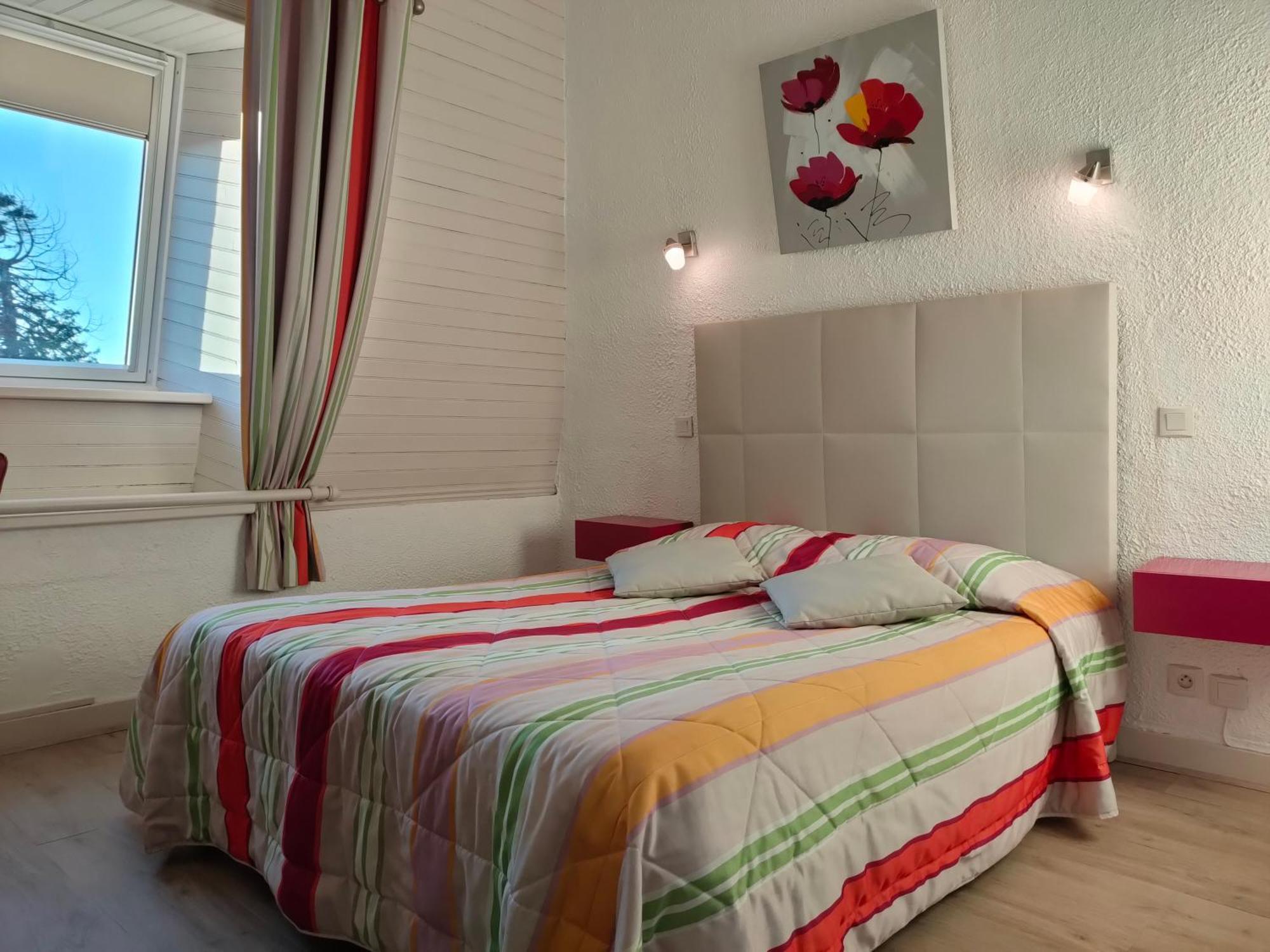 Hotel Le Littoral Lezardrieux Екстер'єр фото